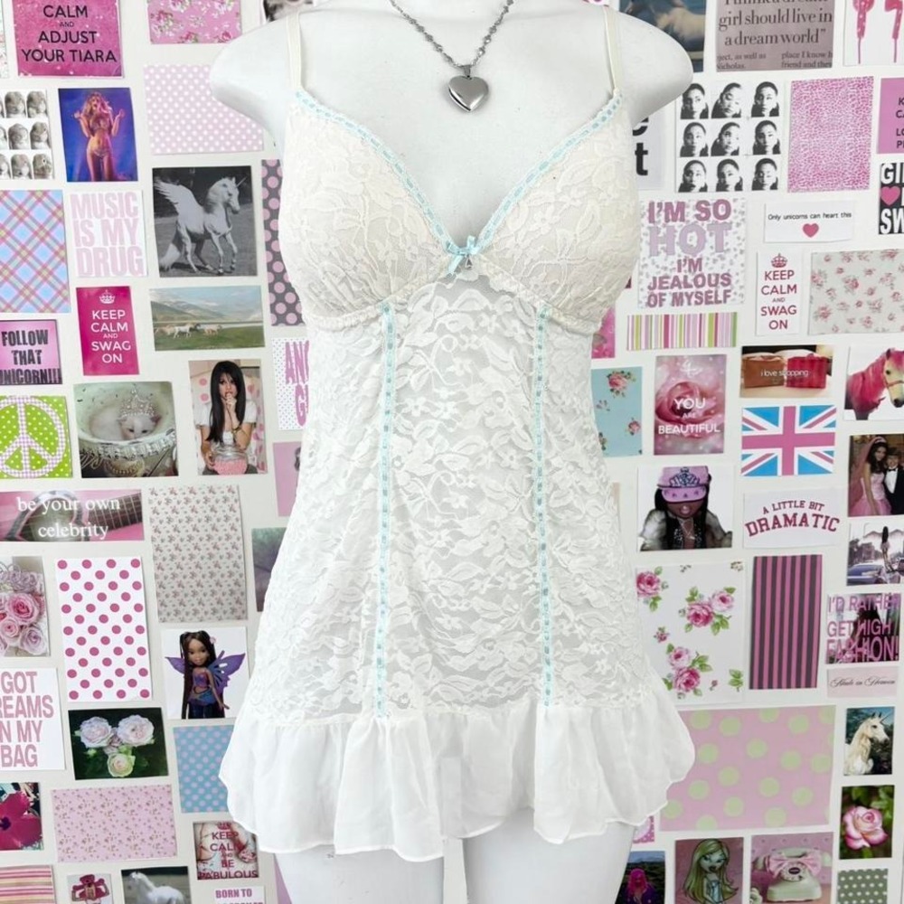 vintage apt 9 white lace cami with blue ribbon detail size medium